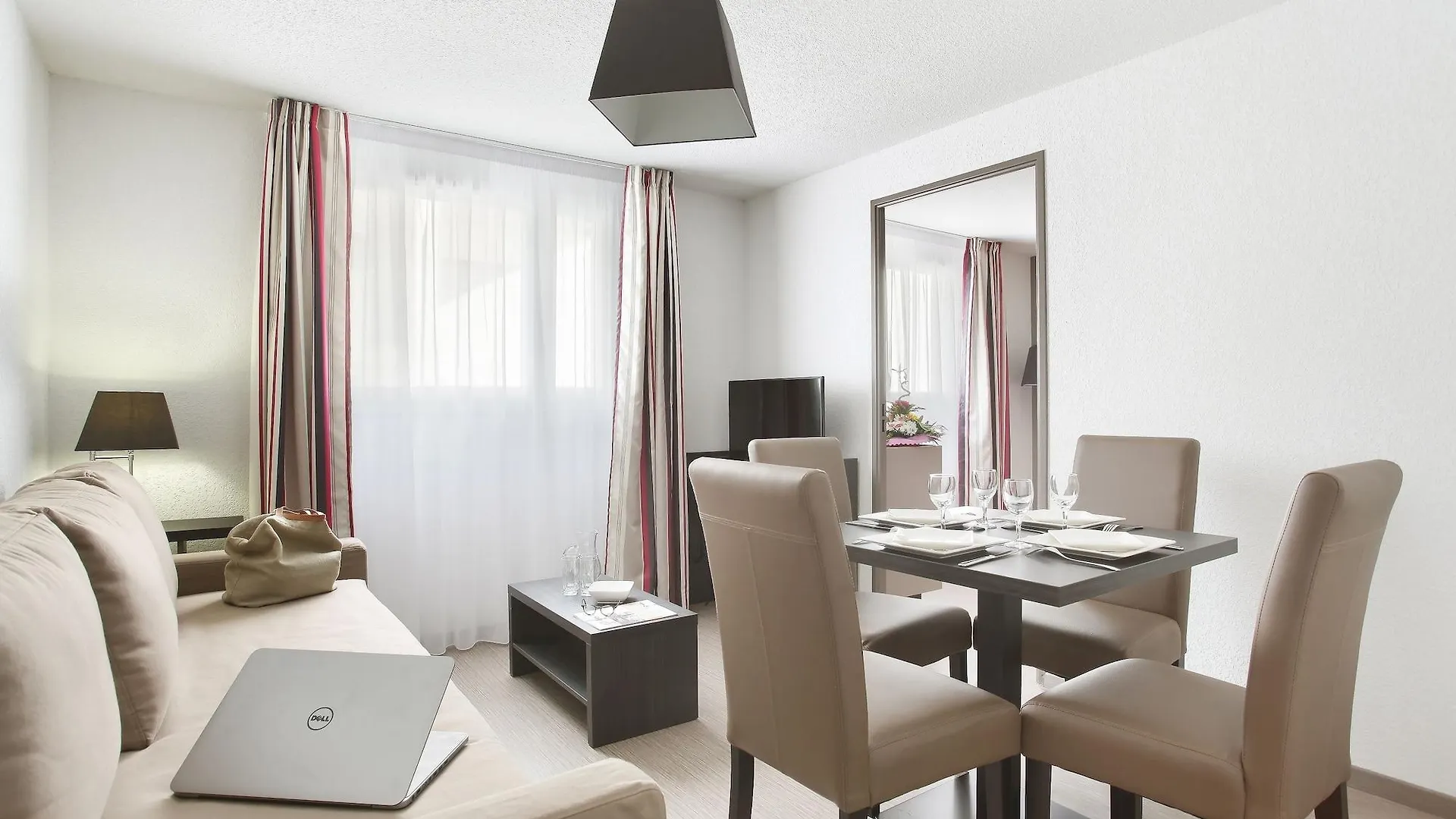 Appart Hotel Odalys City Marseille Le Dome 3*,  France
