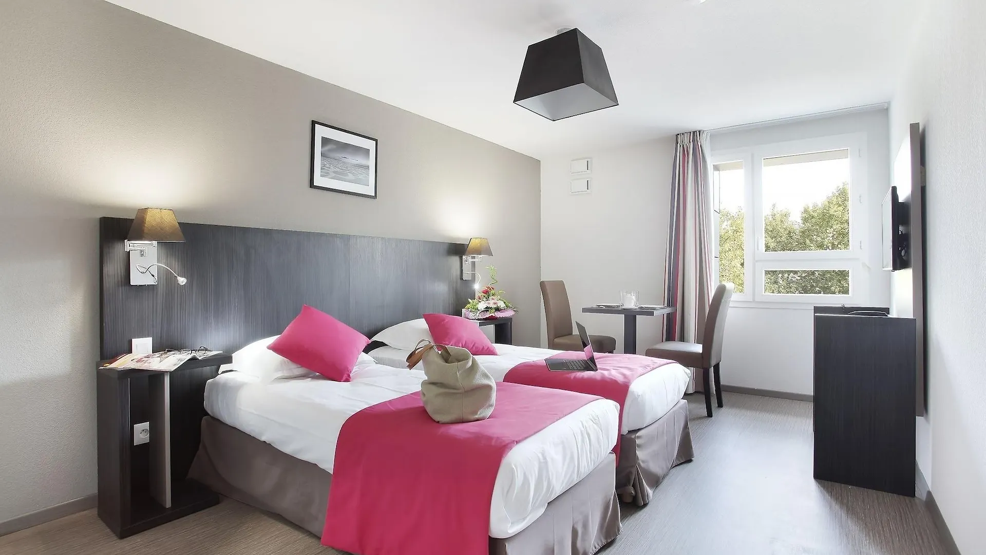 Appart Hotel Odalys City Marseille Le Dome Aparthotel