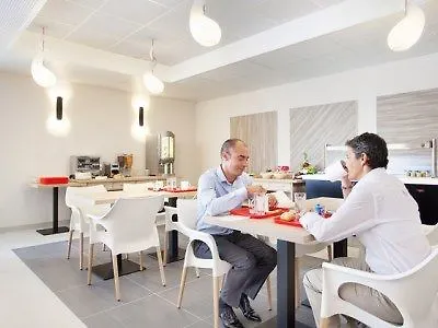 Appart Hotel Odalys City Marseille Le Dome Aparthotel